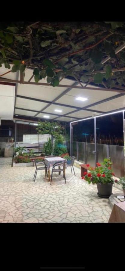 Guest House Bajceta 헤르섹 외부 사진