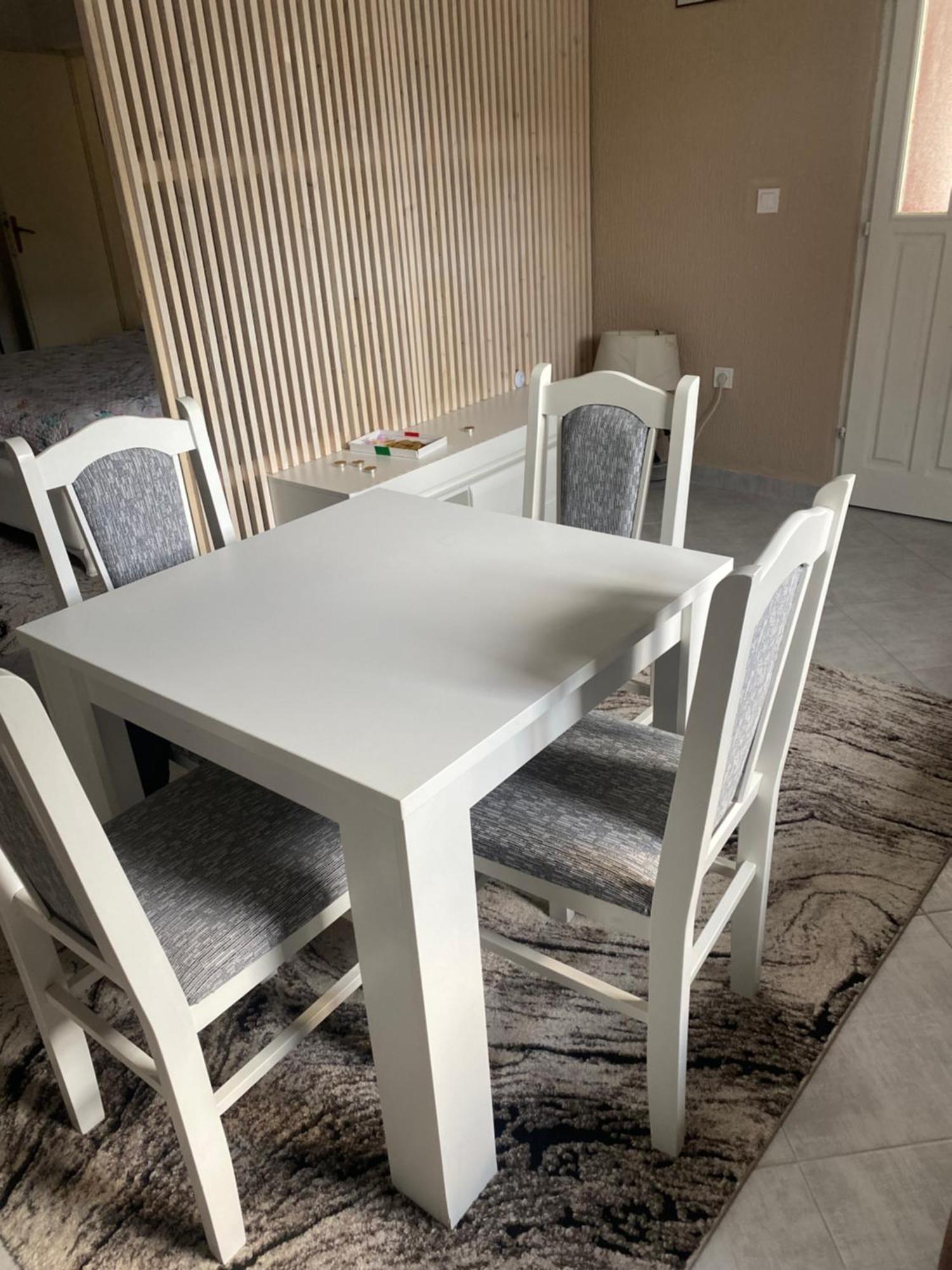 Guest House Bajceta 헤르섹 외부 사진