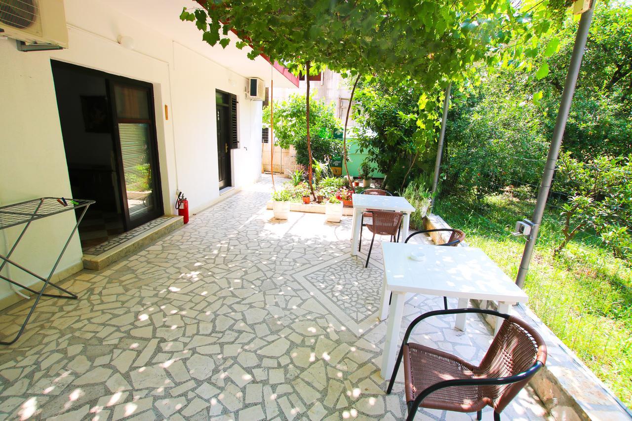 Guest House Bajceta 헤르섹 외부 사진