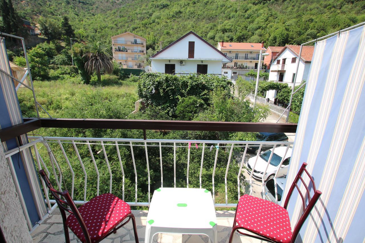 Guest House Bajceta 헤르섹 외부 사진
